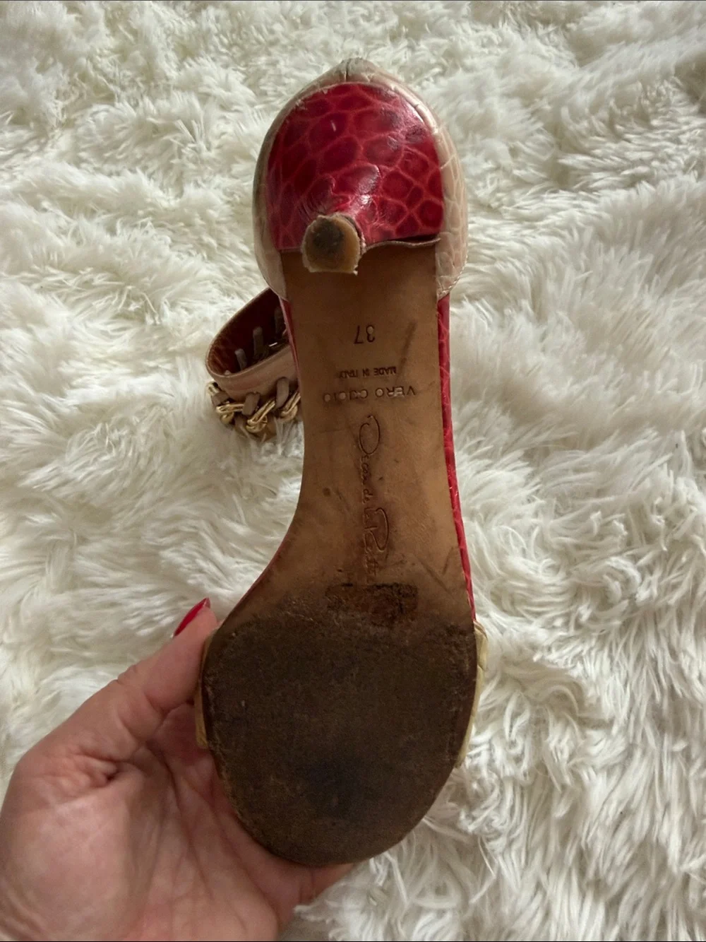 Oscar de la Renta Red, Gold and Tan Chain-Trim Sandals